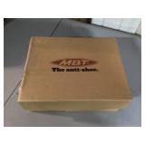 MBT Women's Anti-Shoe in Silver