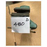 Adjustable Green Bench Vise