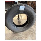 Hi-Run ST225/75R15 Tire