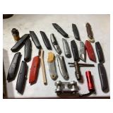 Utility Knives and Tools Lot