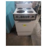 Electric Four-Burner Stove With Oven