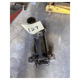 Heavy-Duty Steel Floor Jack