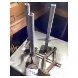 Adjustable Screw Jacks and Jack Stand