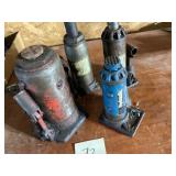 Four Hydraulic Bottle Jacks