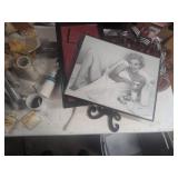 Decorative Items and Miscellaneous Lot