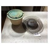 Plastic Pail and Wire Fish Basket Set