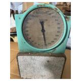 Hanson Metal Scale 10ï¿½ x 6.5ï¿½ x 17ï¿½