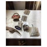 Hardware and Dï¿½cor Items