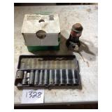 NAPA Lubekut Discs and Socket Set
