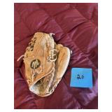 Rawlings MacGregor baseball glove