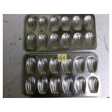 2 Modelline candy molds (metal) 9' x 15ï¿½'
