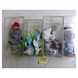 4 Bean bag plush animals w/cases
