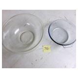 2 Pyrex clear mixing bowls