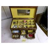 Jewelry box w/costume jewelry
