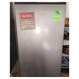 Hisense mini fridge