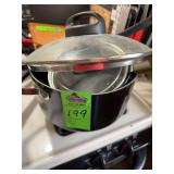 Cooking pot with lids