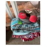 Three blankets two neck pillows
