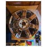 18" gm rim brand new