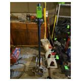 Floor jack 2 1/2 ton