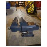 Craftsman 5 1/2" vice