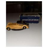 Antique car lint brush