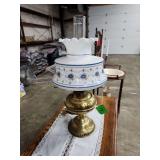 vintage Quoizel "Abigail Adams" hurricane lamp