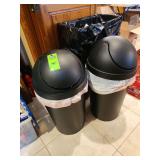 Trash cans quantity of 3