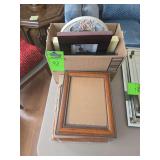 Miscellaneous picture frames