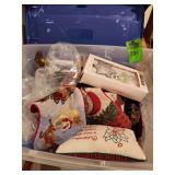 Christmas decor tote