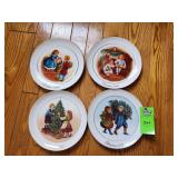 Christmas Memories plate collection