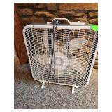 Box fan like new