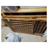 Crib with crib padding