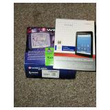 7" color multimedia eReader and TomTom