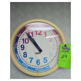 1991 Spartus Crayola wall clock