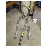 Hydraulic hoyer lift