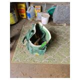 Lawn and garden tools w bag