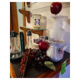 Miscellaneous kitchen items