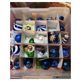 Christmas ornament tote