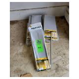 Common spikes 12 in 10 boxes brand new