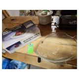 Microwave fish and poultry cooker and fish platter