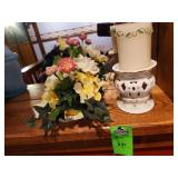 Ceramic candle holder with candle and flour plate