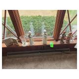 Decorative knick knacks