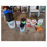 Speedy patch home defense insect killer Roundup ant killer buckets, bird food