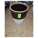 antique 8-gallon salt-glazed stoneware crock featuring a two-toned Bristol and Albany slip glaze, mop bucket