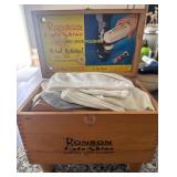 Bronson Roto-shine electric shoe polisher