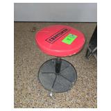 Rolling craftsman work stool