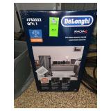 DēLonghi full room radiant heater