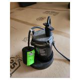 Sump pump with float