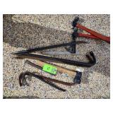 Hammers and crowbars