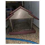 Large poly wood bird feeder